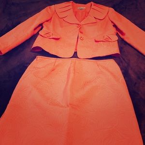 Size 12 Skirt Suit Melon Colored